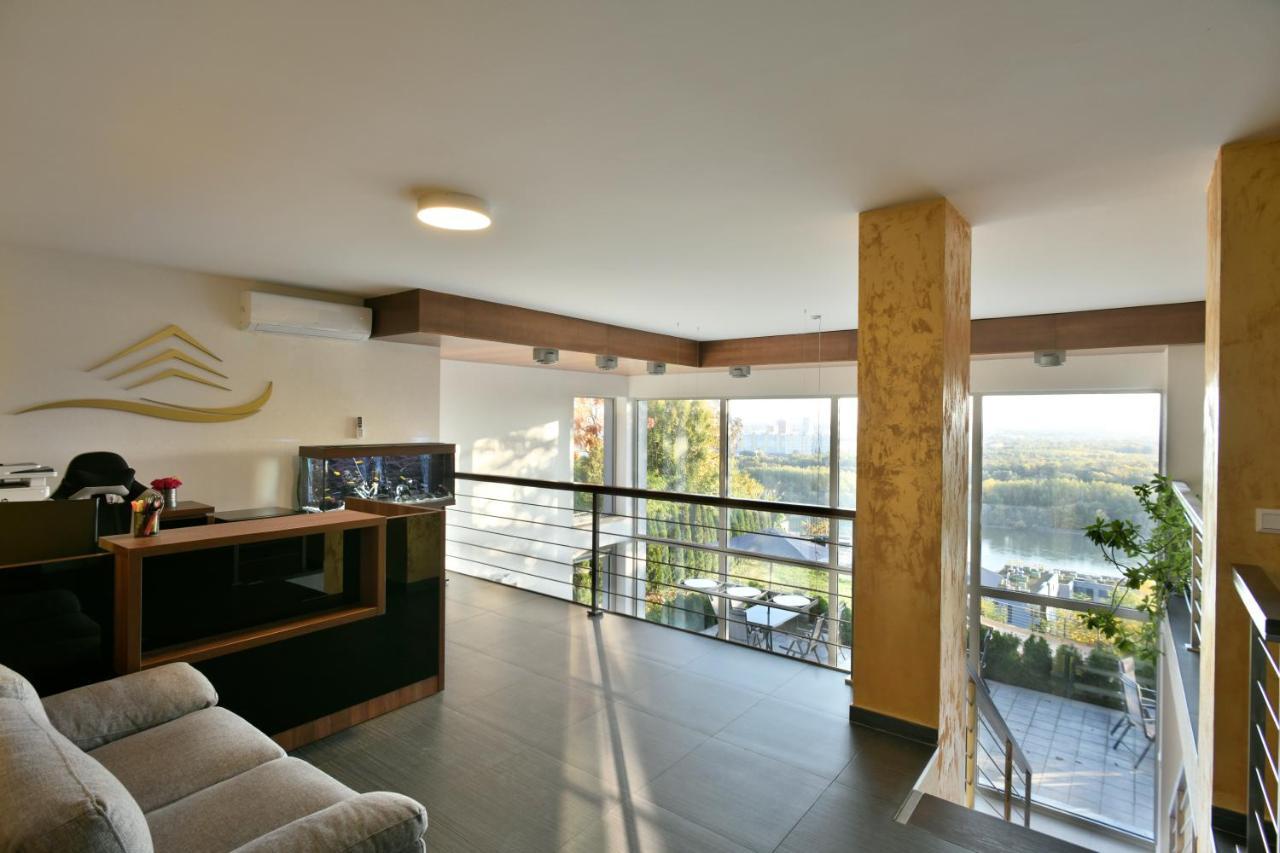 River View Apartments Hotel براتسيلافا المظهر الخارجي الصورة