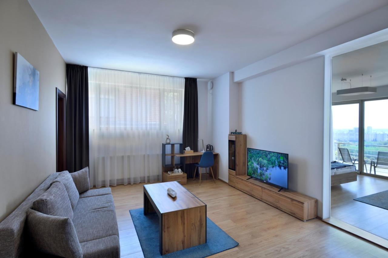 River View Apartments Hotel براتسيلافا المظهر الخارجي الصورة