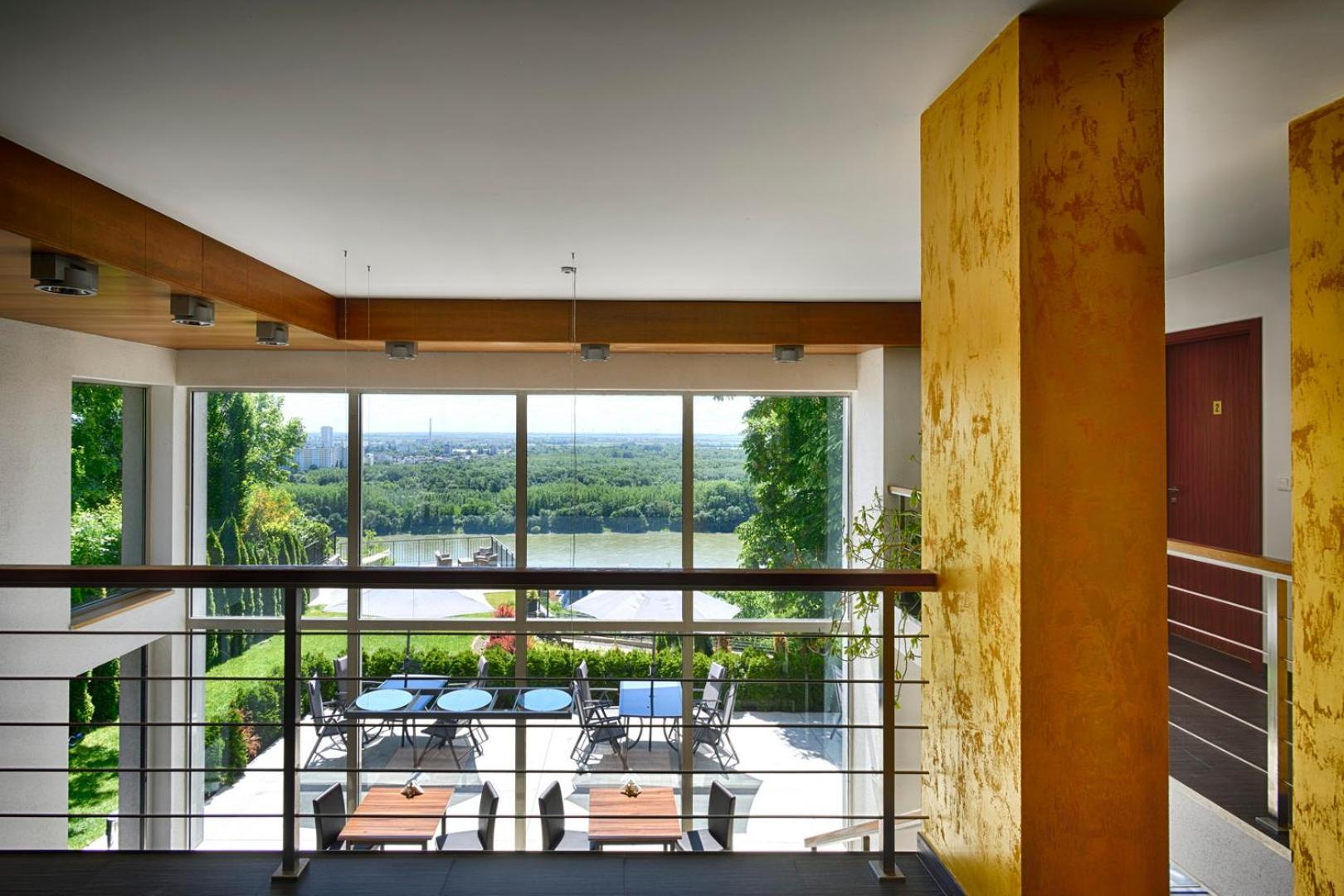 River View Apartments Hotel براتسيلافا المظهر الخارجي الصورة