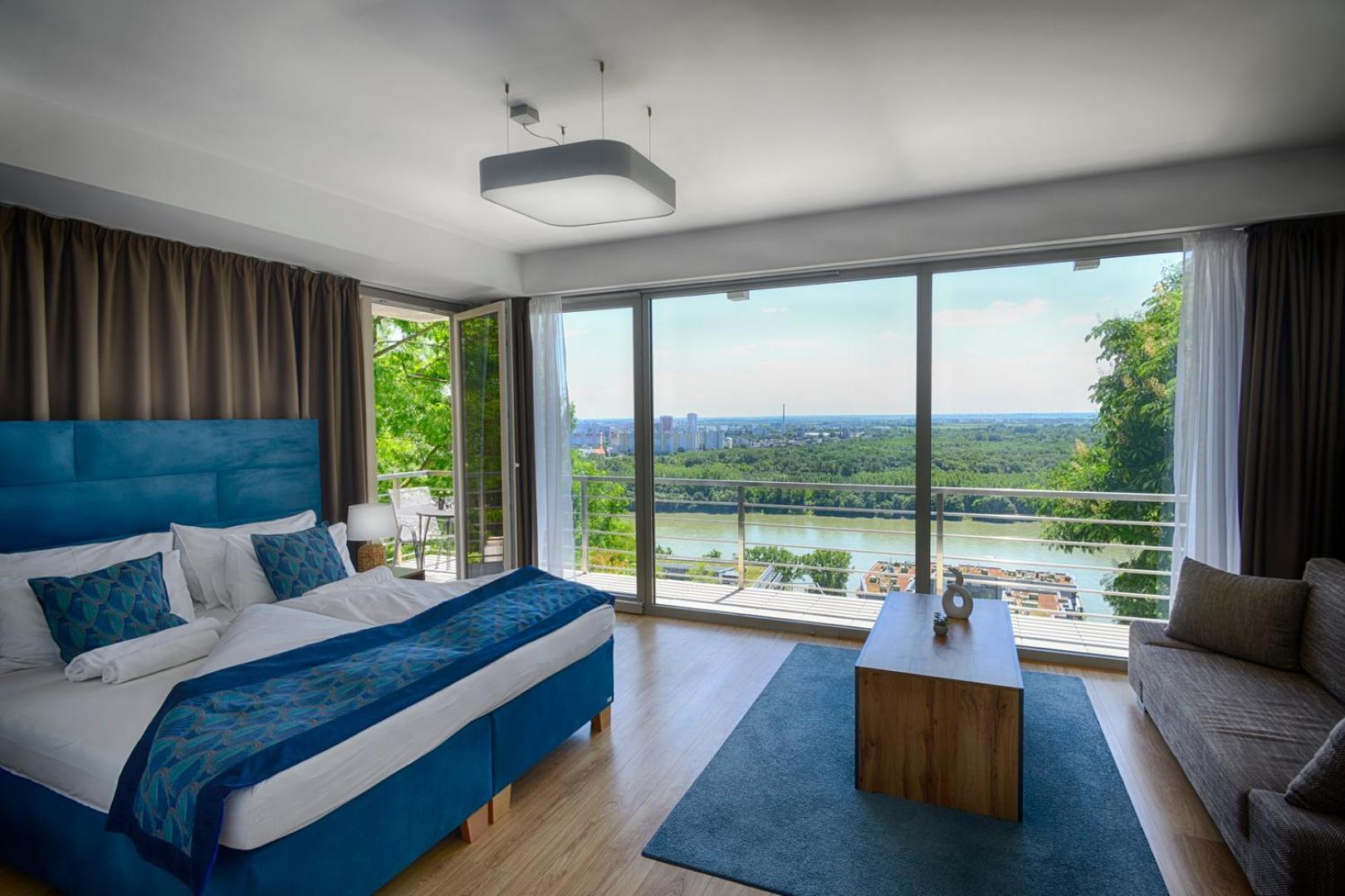 River View Apartments Hotel براتسيلافا المظهر الخارجي الصورة