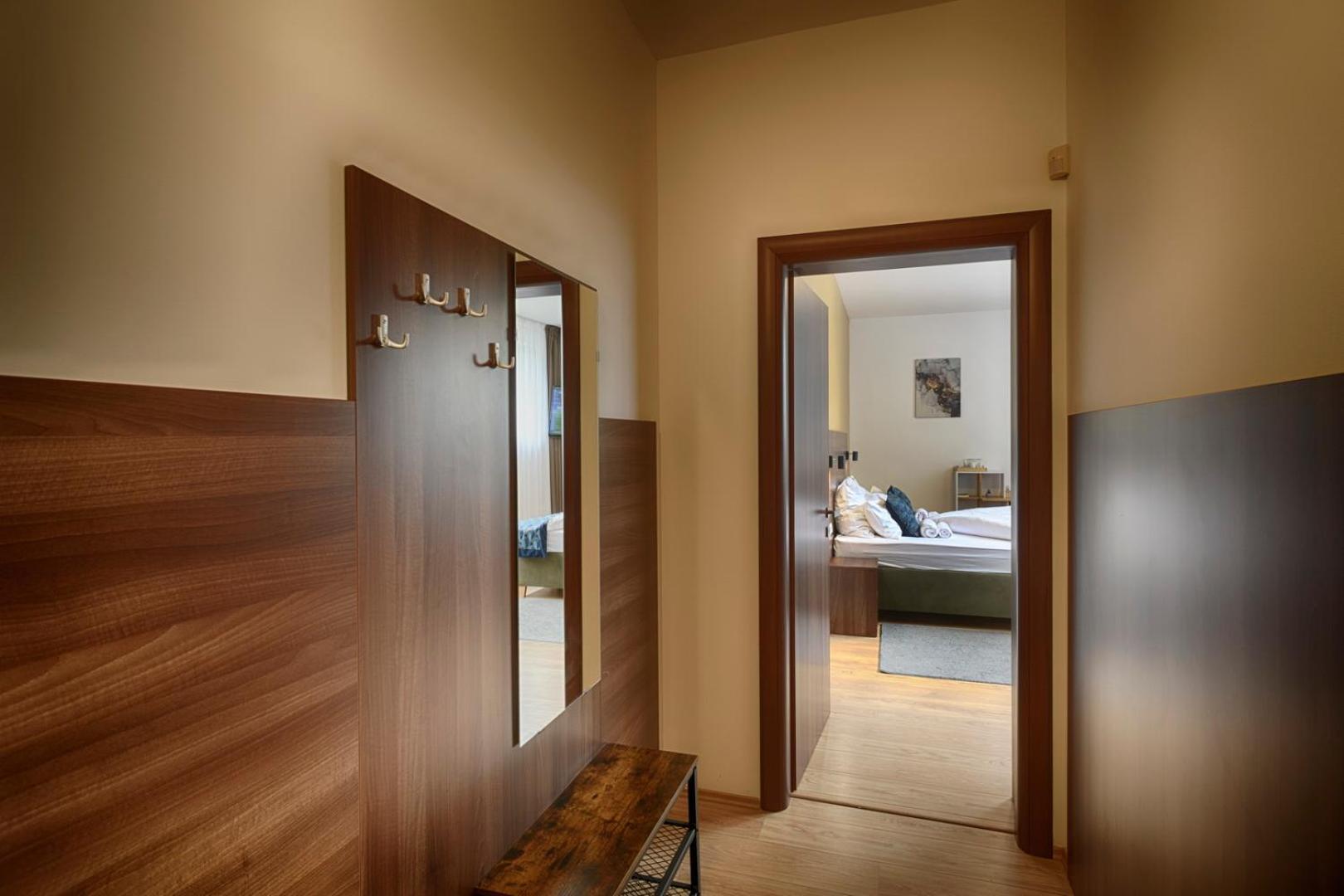River View Apartments Hotel براتسيلافا المظهر الخارجي الصورة